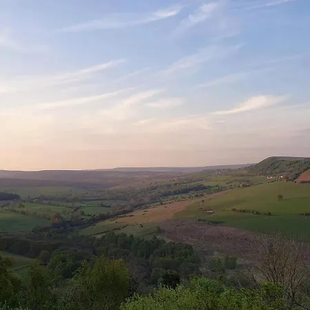 Holiday home Bonnie View Glamping Cabin *