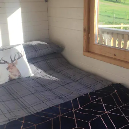 Bonnie View Glamping Cabin Helmsley
